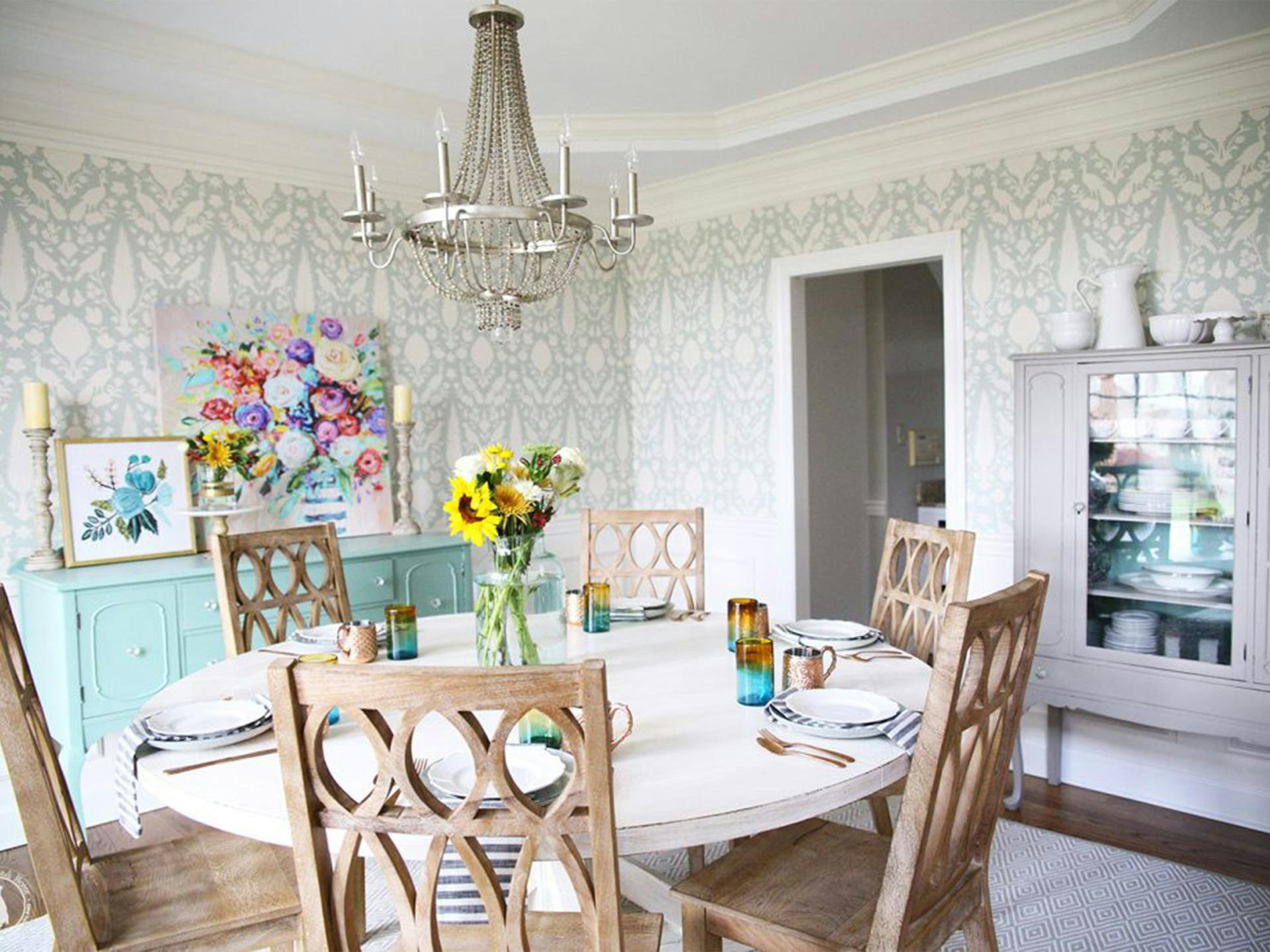 The Handmade Home's rustic summer dining room