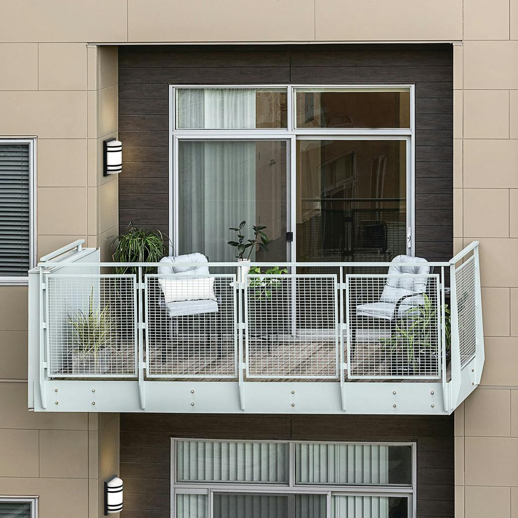 Apartment Balcony featuring 11320BKTLED