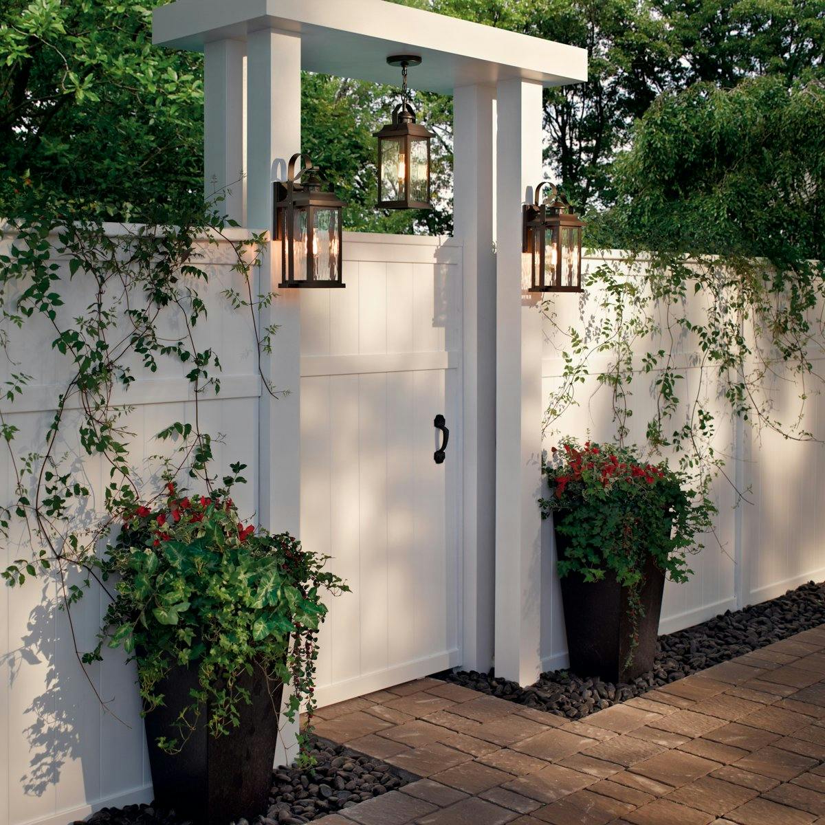 Outdoor featuring Linford 39456 and 39459