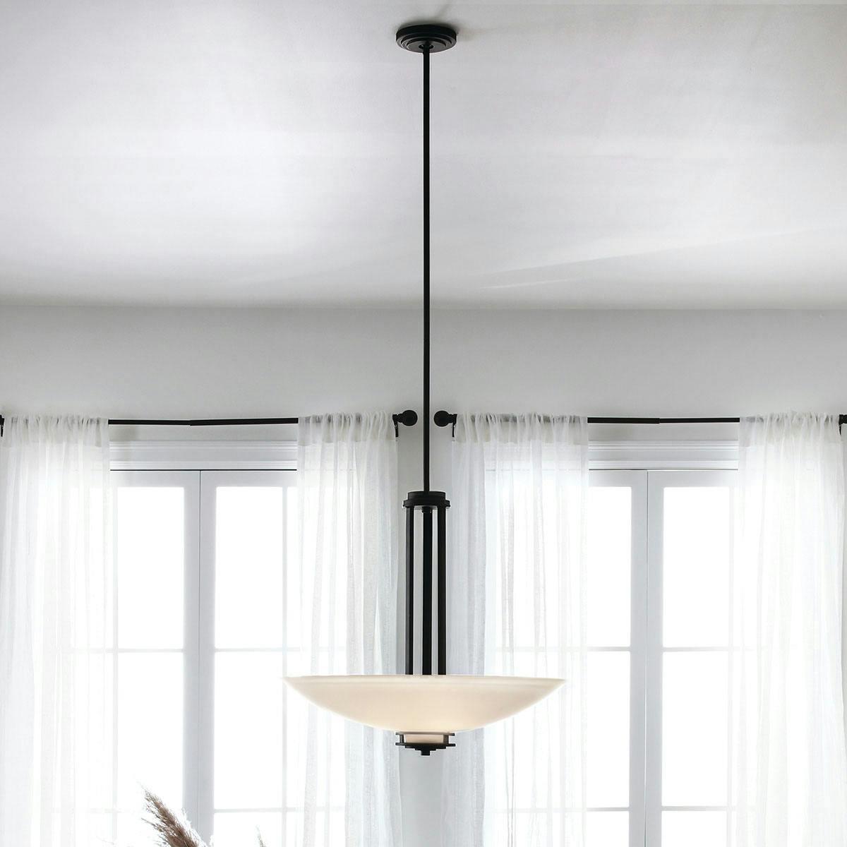 Day time dining room image featuring Hendrik pendant 3275OZ