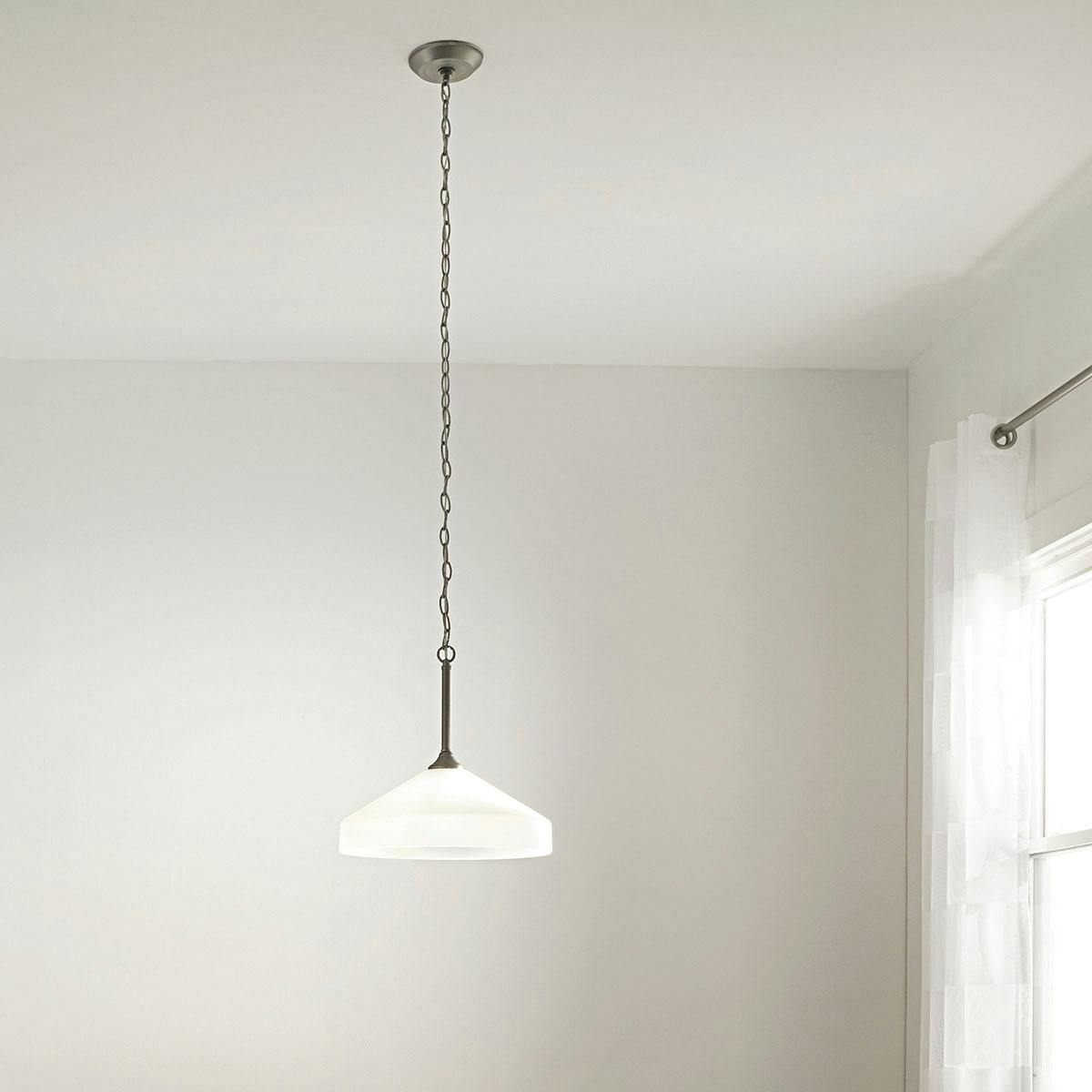 Day time dining room image featuring Ansonia pendant 3349NI
