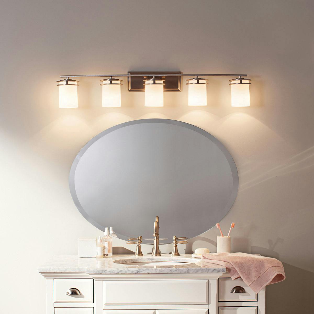 Day time Bathroom featuring Hendrick vanity light 5085NI