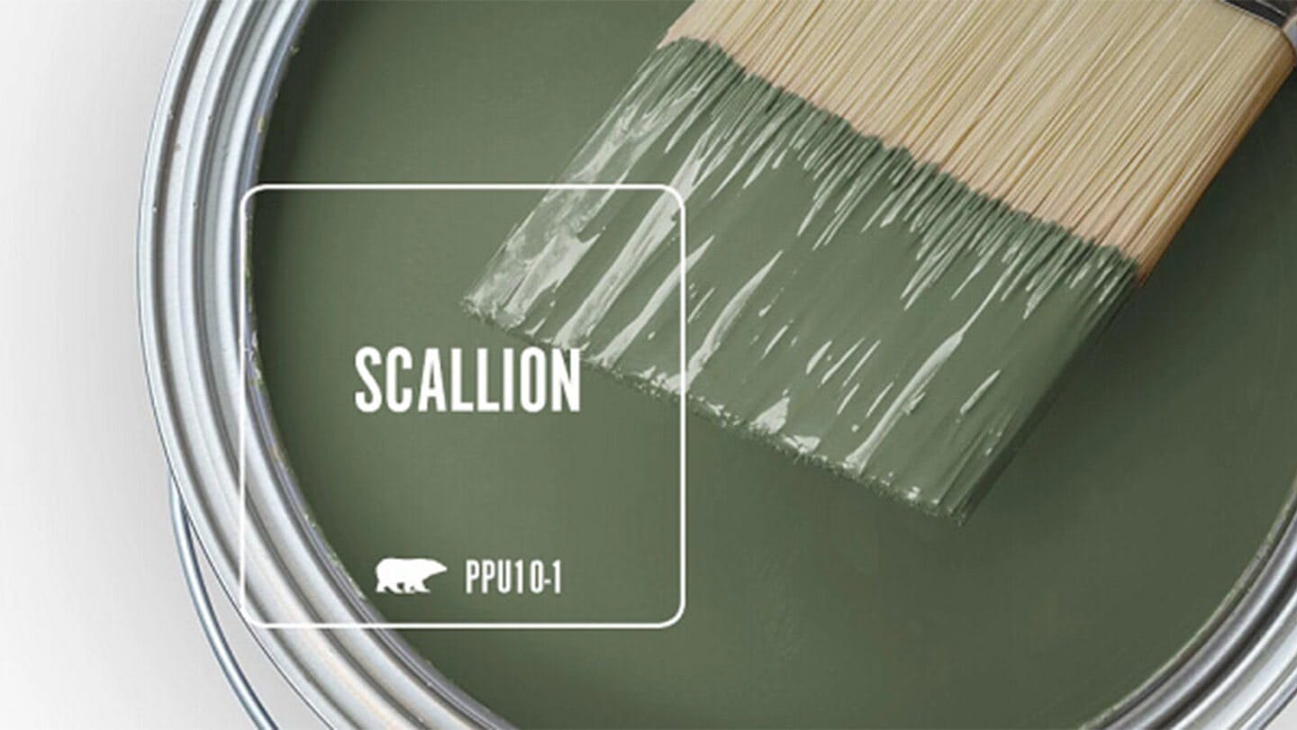 Scallion paint can and brush.